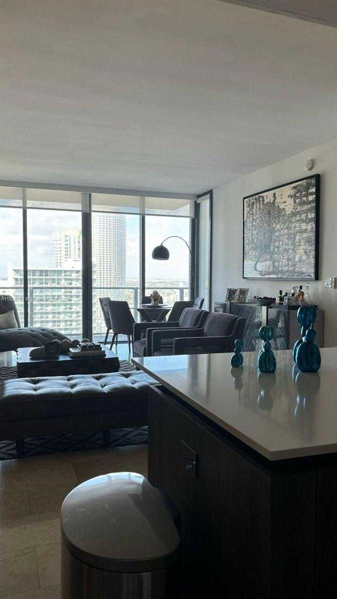 Small Image of 68 SOUTH EAST 6TH ST #2804, Miami Number 20
