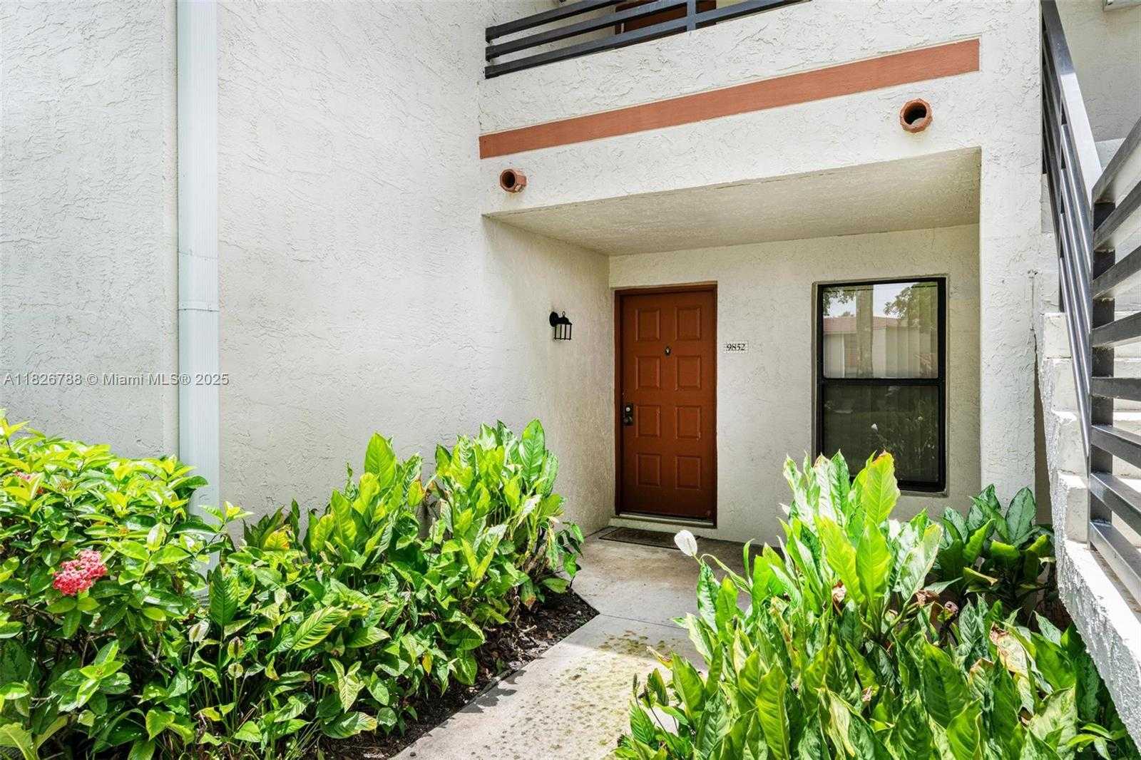 Small Image of 9852 NORTH WEST 3RD CT #1, Plantation Number 1