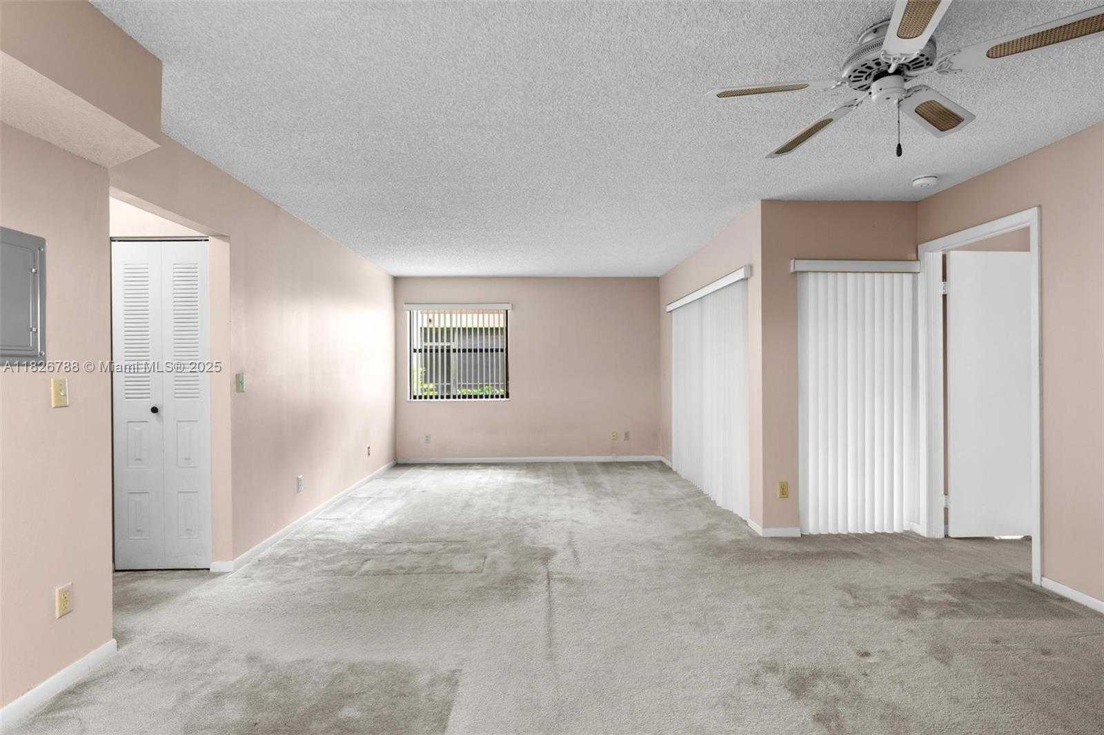 Small Image of 9852 NORTH WEST 3RD CT #1, Plantation Number 4