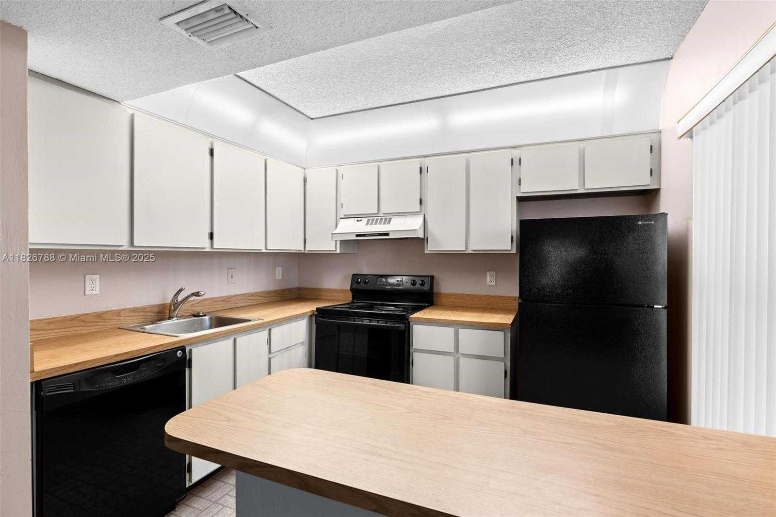 Small Image of 9852 NORTH WEST 3RD CT #1, Plantation Number 7