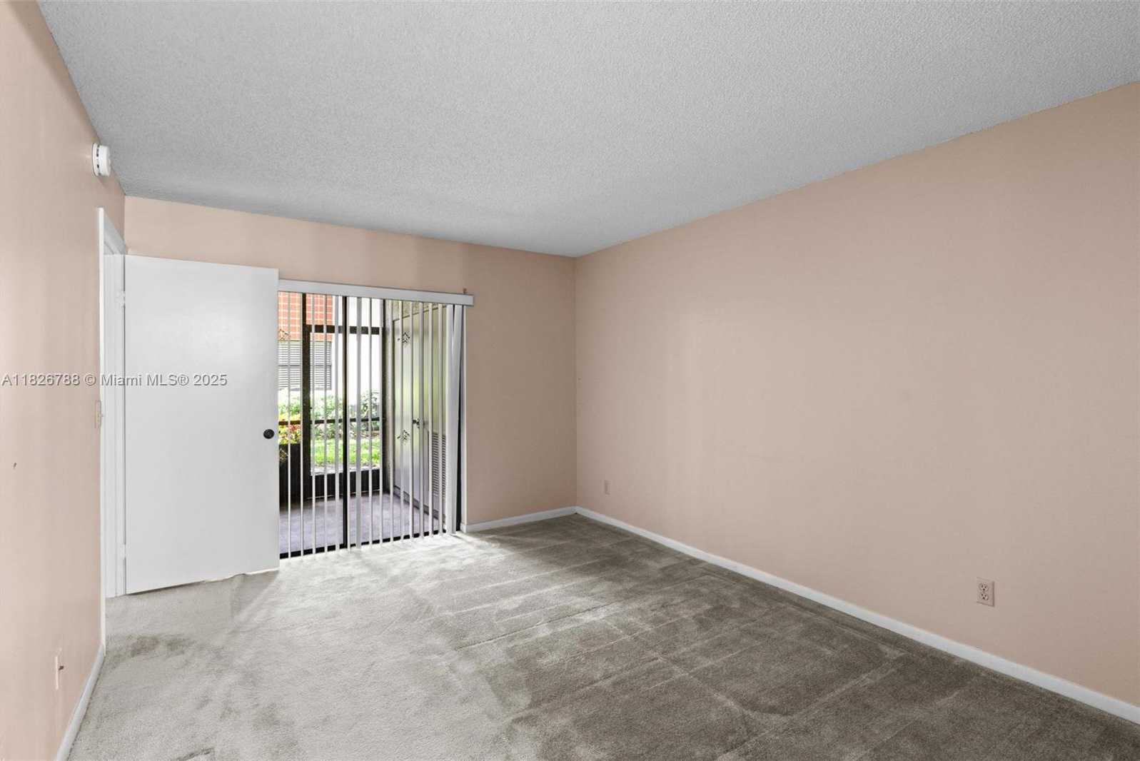 Small Image of 9852 NORTH WEST 3RD CT #1, Plantation Number 9