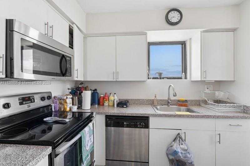 Small Image of 3300 NORTH EAST 192ND ST #1707, Aventura Number 20