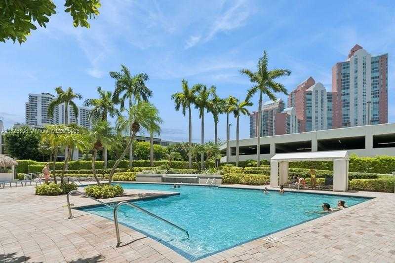 Small Image of 3300 NORTH EAST 192ND ST #1707, Aventura Number 9