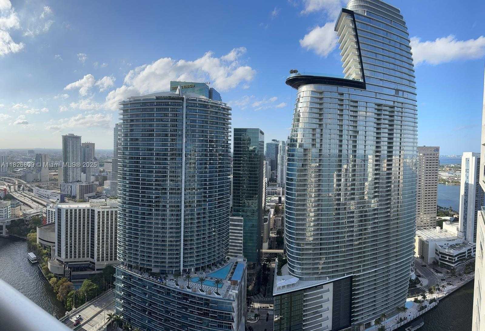 Small Image of 475 BRICKELL AVE #4310, Miami Number 10
