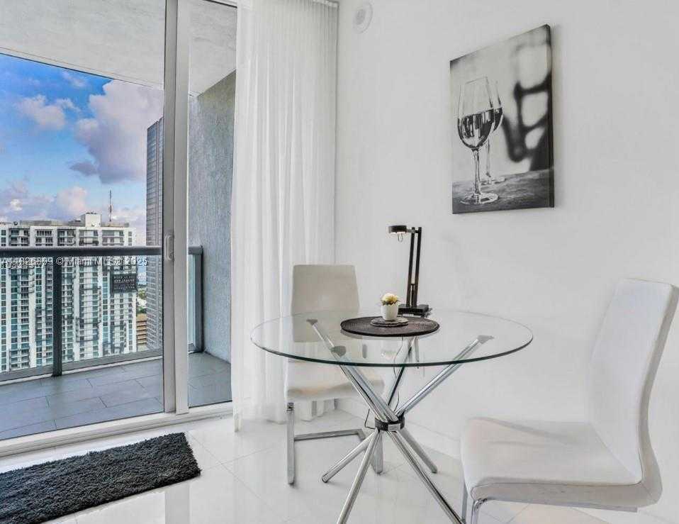 Small Image of 475 BRICKELL AVE #4310, Miami Number 7