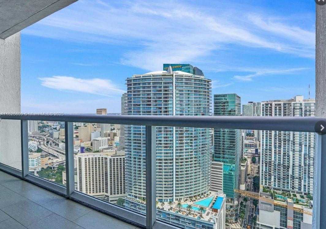 Small Image of 475 BRICKELL AVE #4310, Miami Number 9