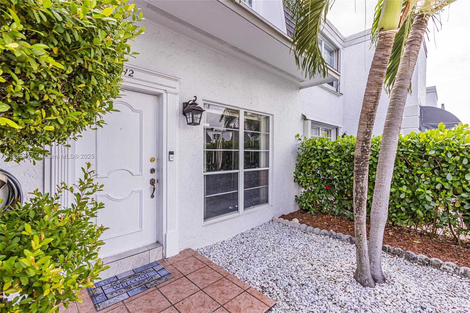 Imagen de Pequeño Objeto