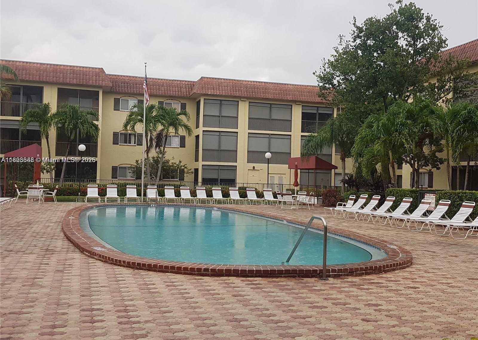 Small Image of 253 SOUTH CYPRESS RD #237, Pompano Beach Number 18