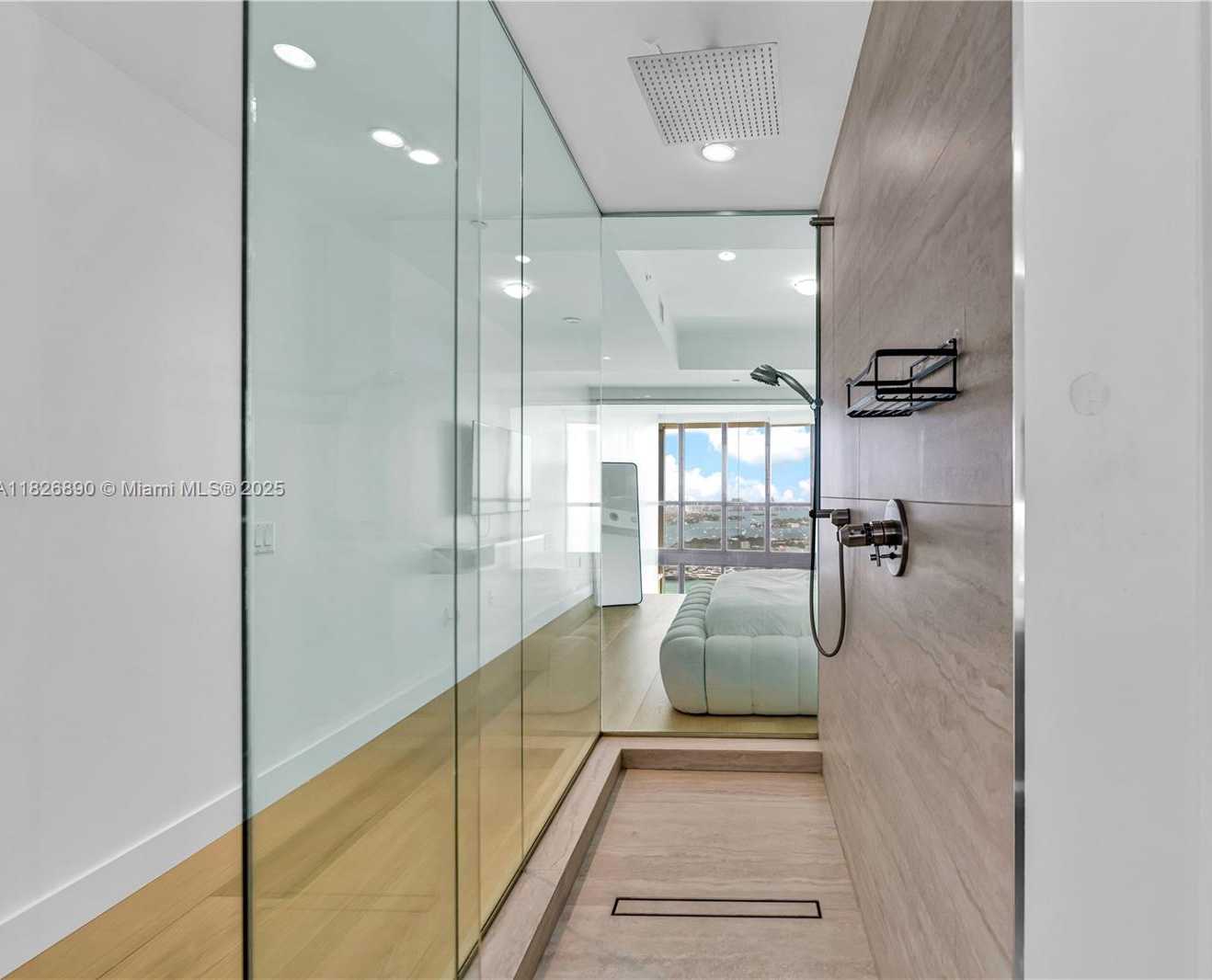 Small Image of 1100 BISCAYNE BLVD #4305, Miami Number 22