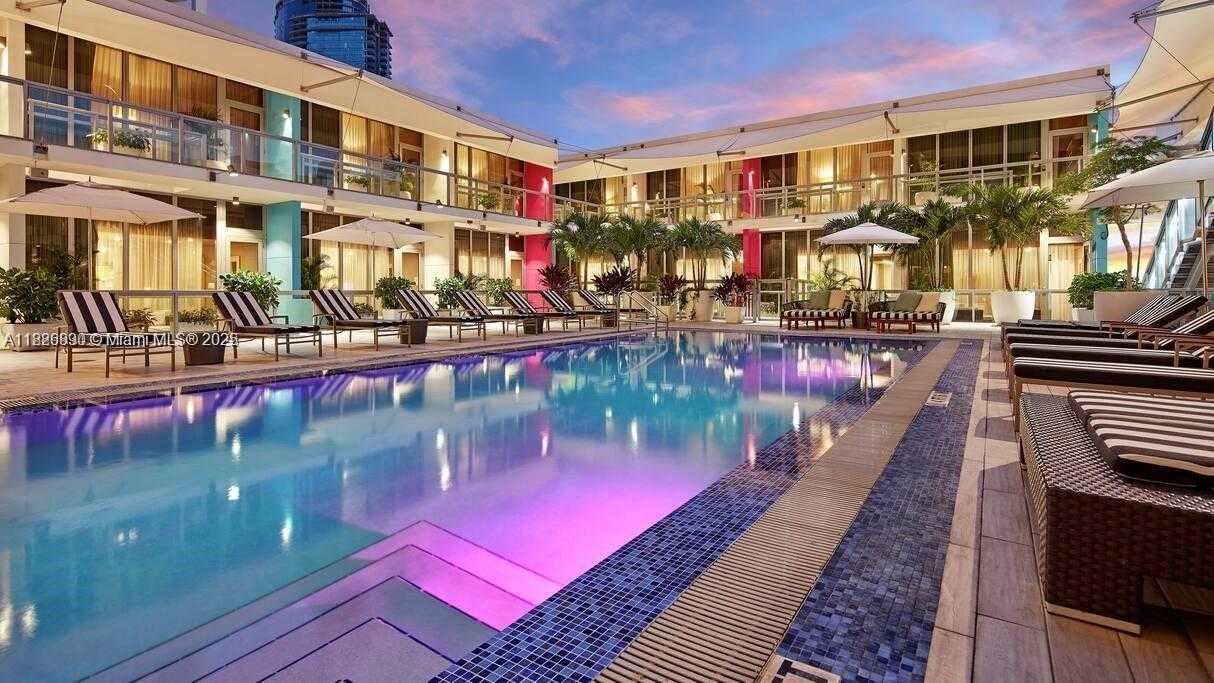 Small Image of 1100 BISCAYNE BLVD #4305, Miami Number 31