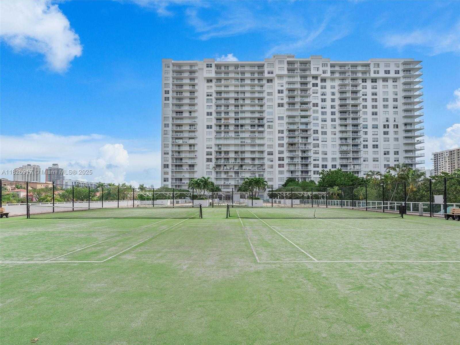 Small Image of 2851 NORTH EAST 183RD ST #2112E, Aventura Number 19