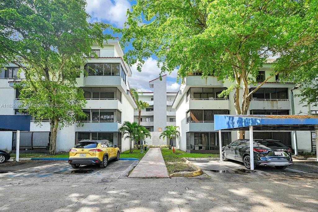 Small Image of 8365 SOUTH WEST 152ND AVE #C-201, Miami Number 21