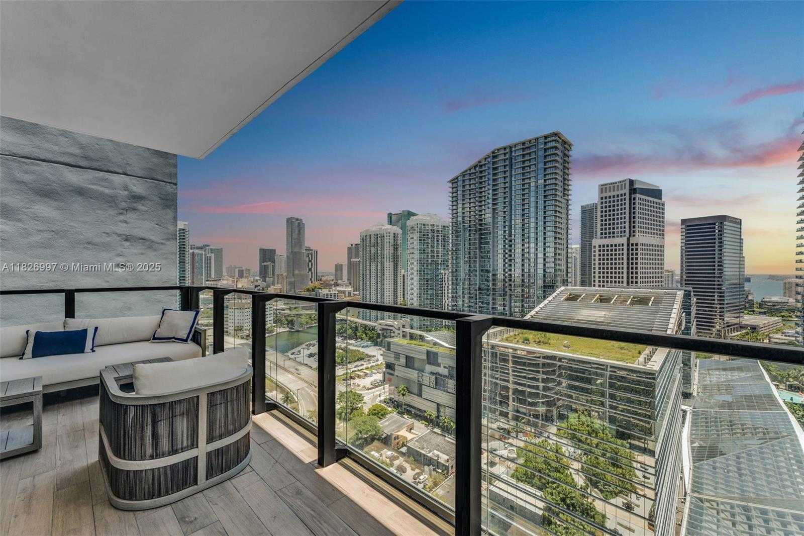 Small Image of 88 SOUTH WEST 7TH ST #2107, Miami Number 4