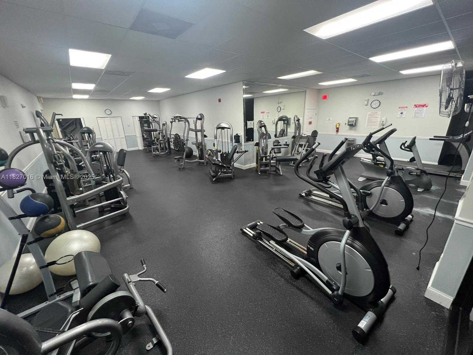 Small Image of 2101 SOUTH OCEAN DR #2603, Hollywood Number 44
