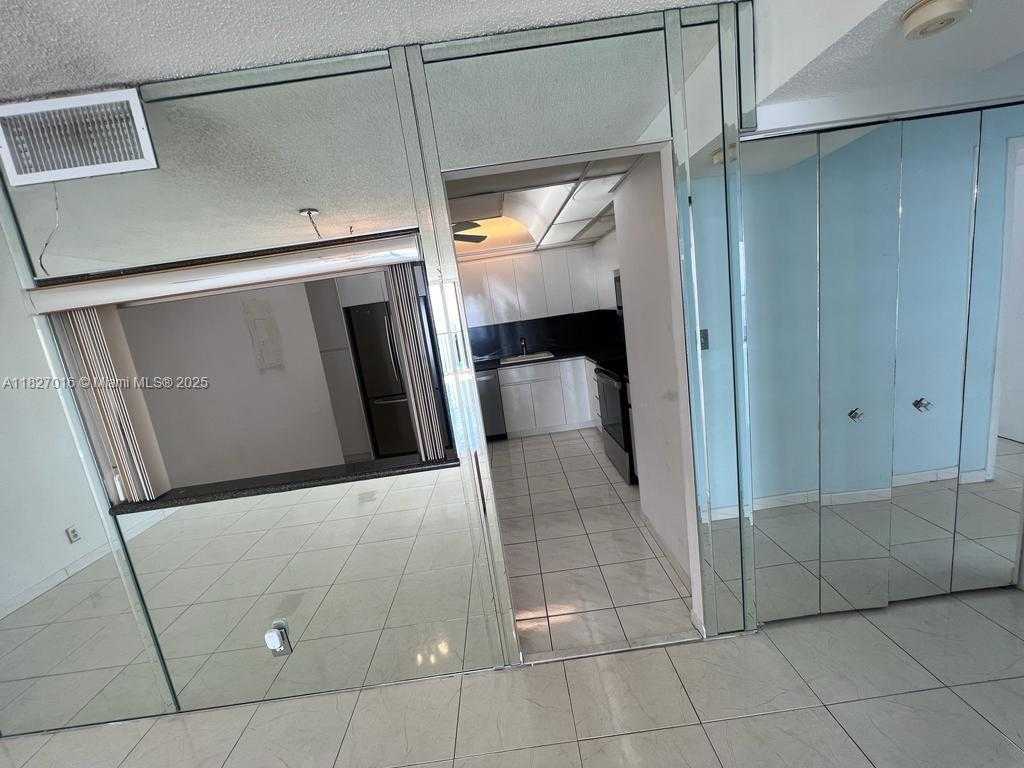 Small Image of 2101 SOUTH OCEAN DR #2603, Hollywood Number 5