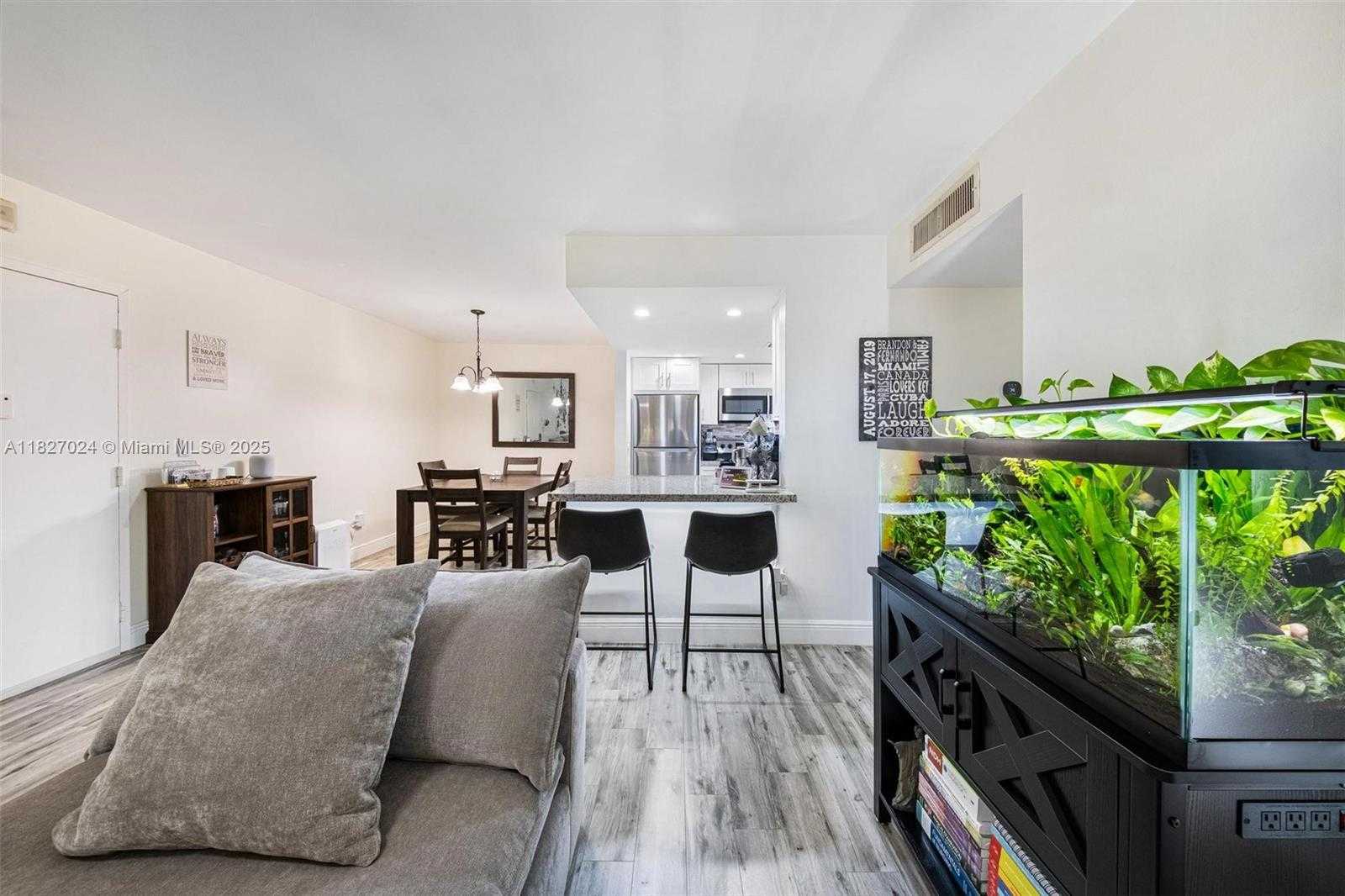 Small Image of 7925 SOUTH WEST 86TH ST #903, Miami Number 4