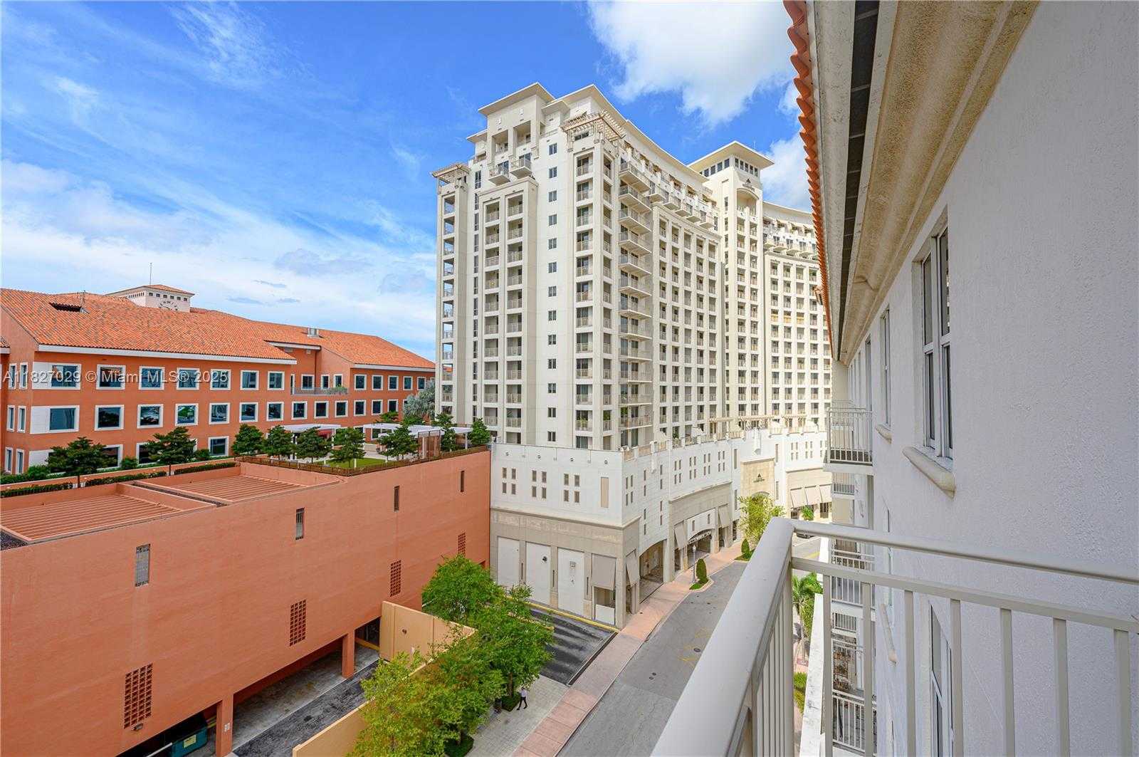 Small Image of 2030 SOUTH DOUGLAS RD #807, Coral Gables Number 16