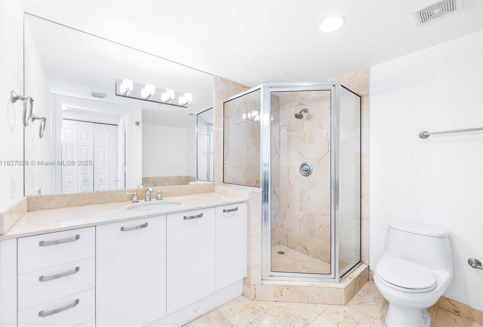 Small Image of 2030 SOUTH DOUGLAS RD #807, Coral Gables Number 5