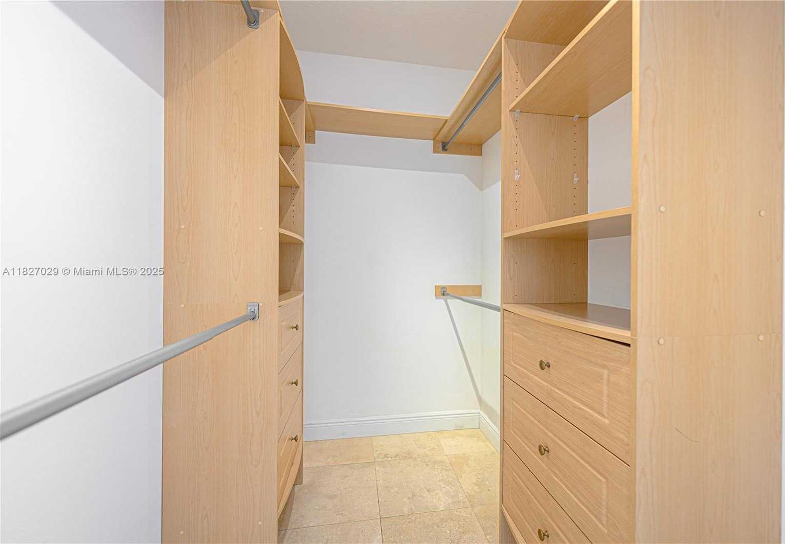 Small Image of 2030 SOUTH DOUGLAS RD #807, Coral Gables Number 9