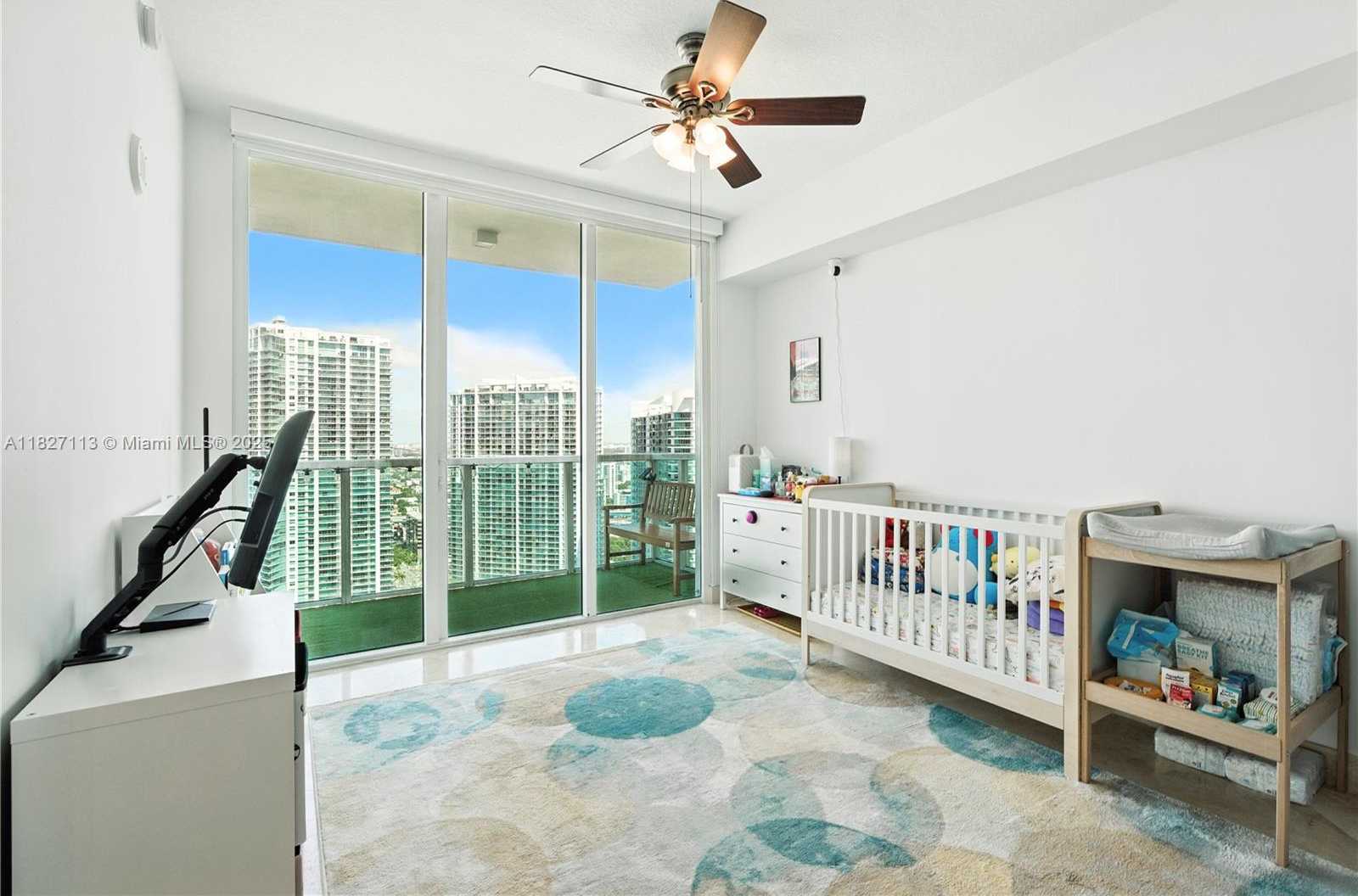 Small Image of 31 SOUTH EAST 5TH ST #4021, Miami Number 11