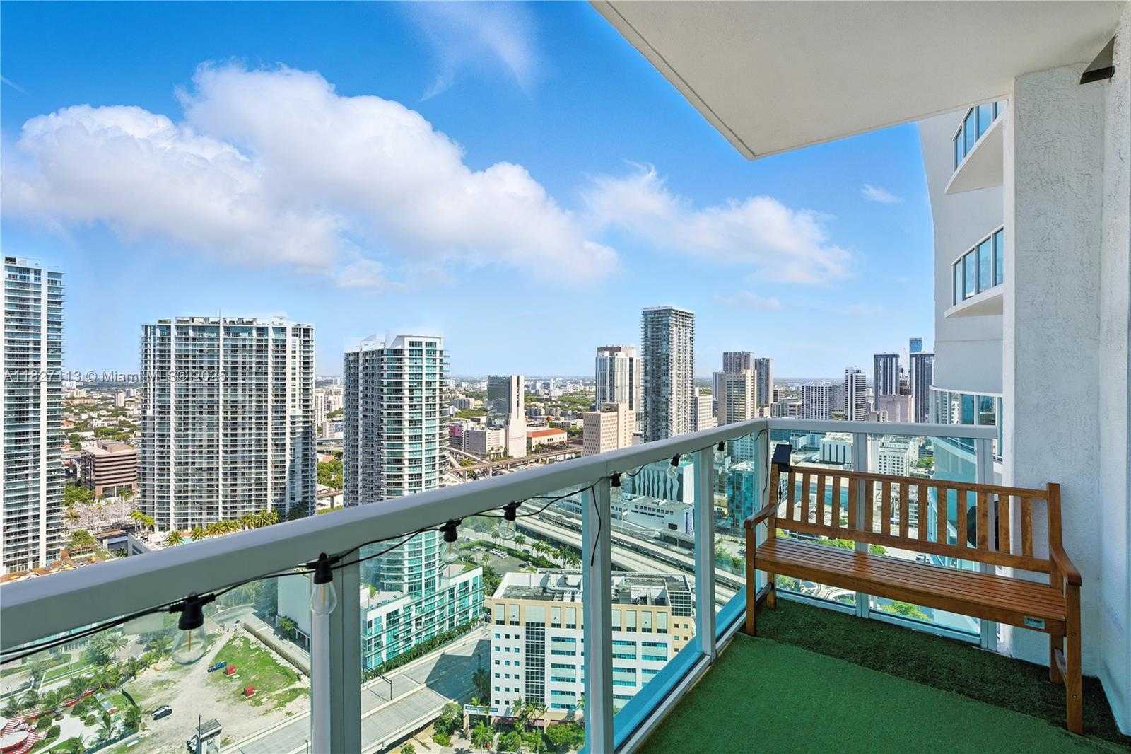 Small Image of 31 SOUTH EAST 5TH ST #4021, Miami Number 12