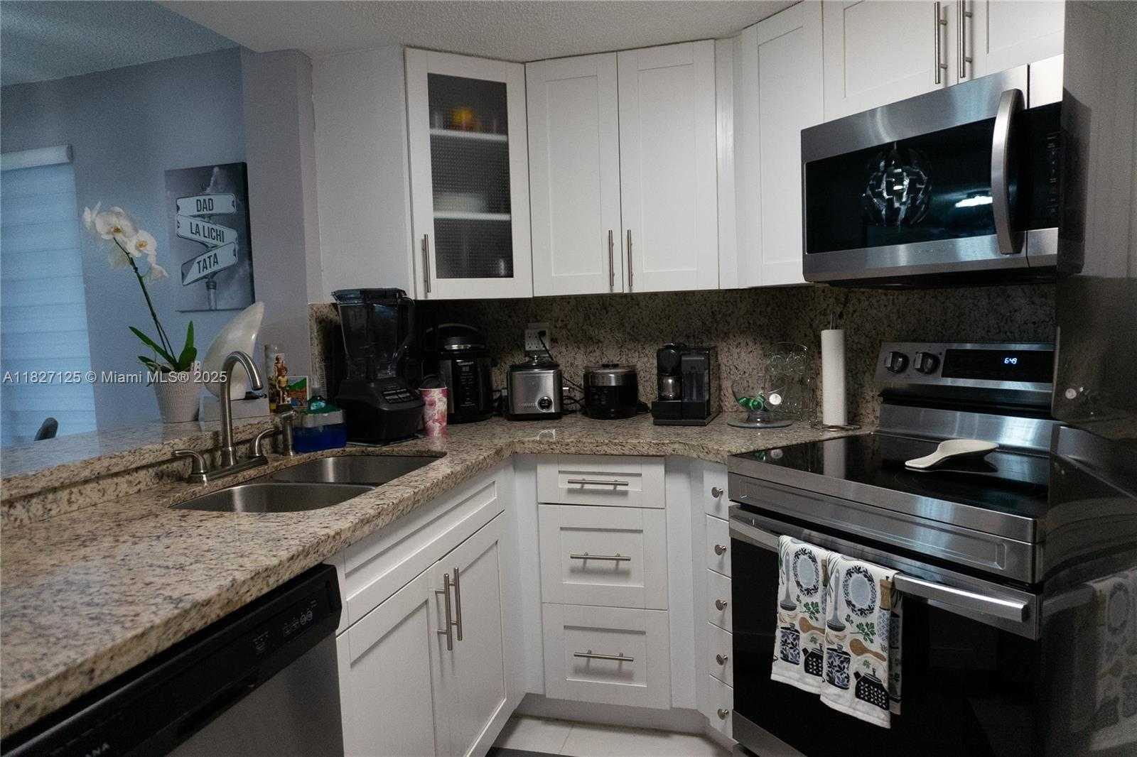 Small Image of 8215 SOUTH WEST 152ND AVE #G-307, Miami Number 12