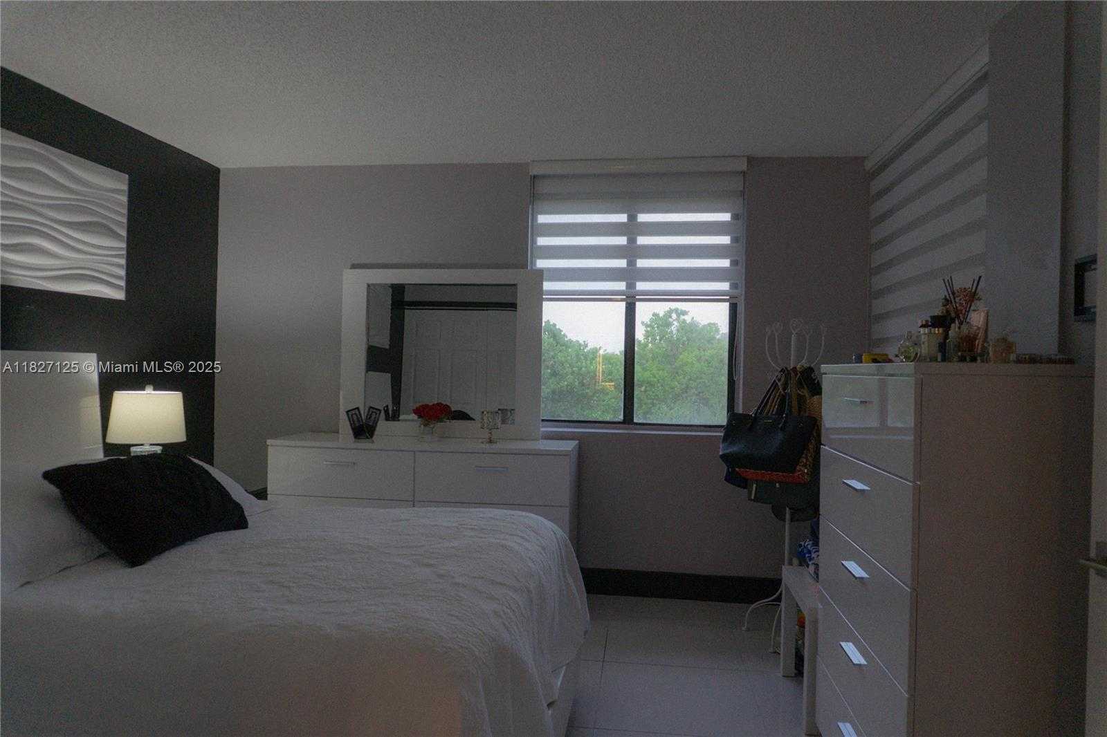 Small Image of 8215 SOUTH WEST 152ND AVE #G-307, Miami Number 22