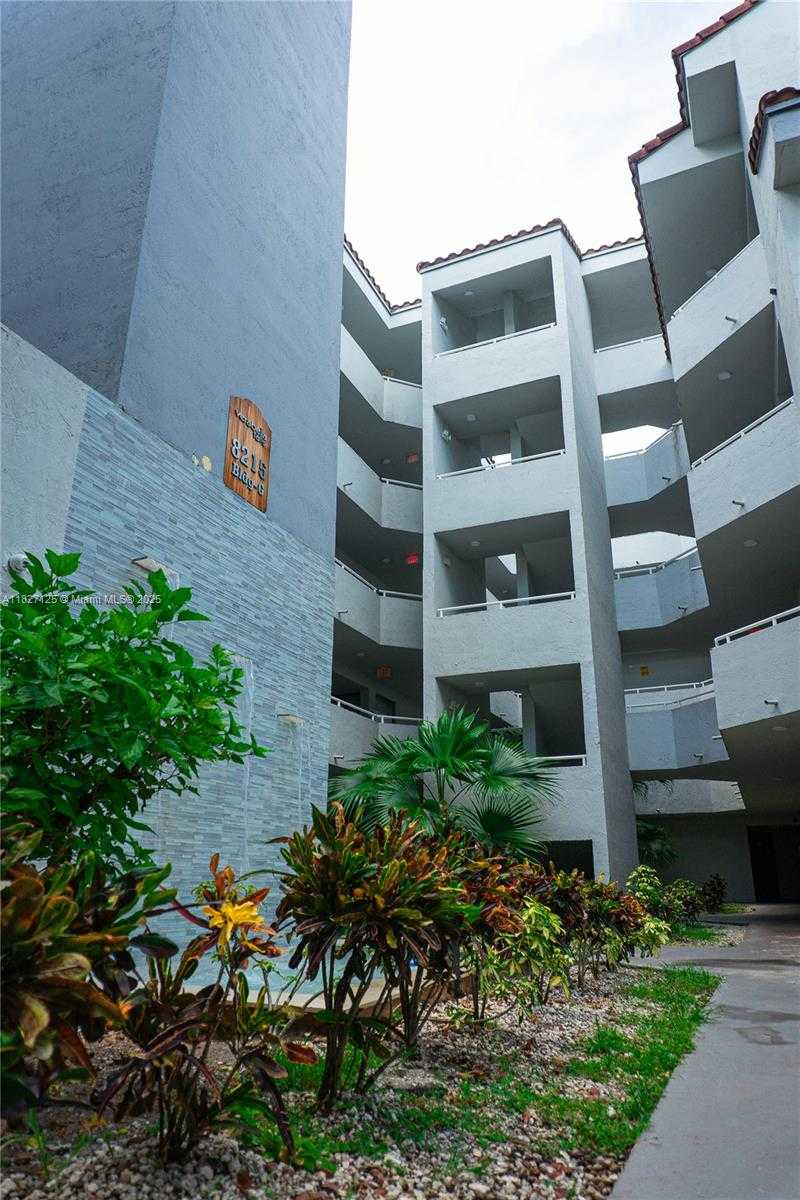 Small Image of 8215 SOUTH WEST 152ND AVE #G-307, Miami Number 57