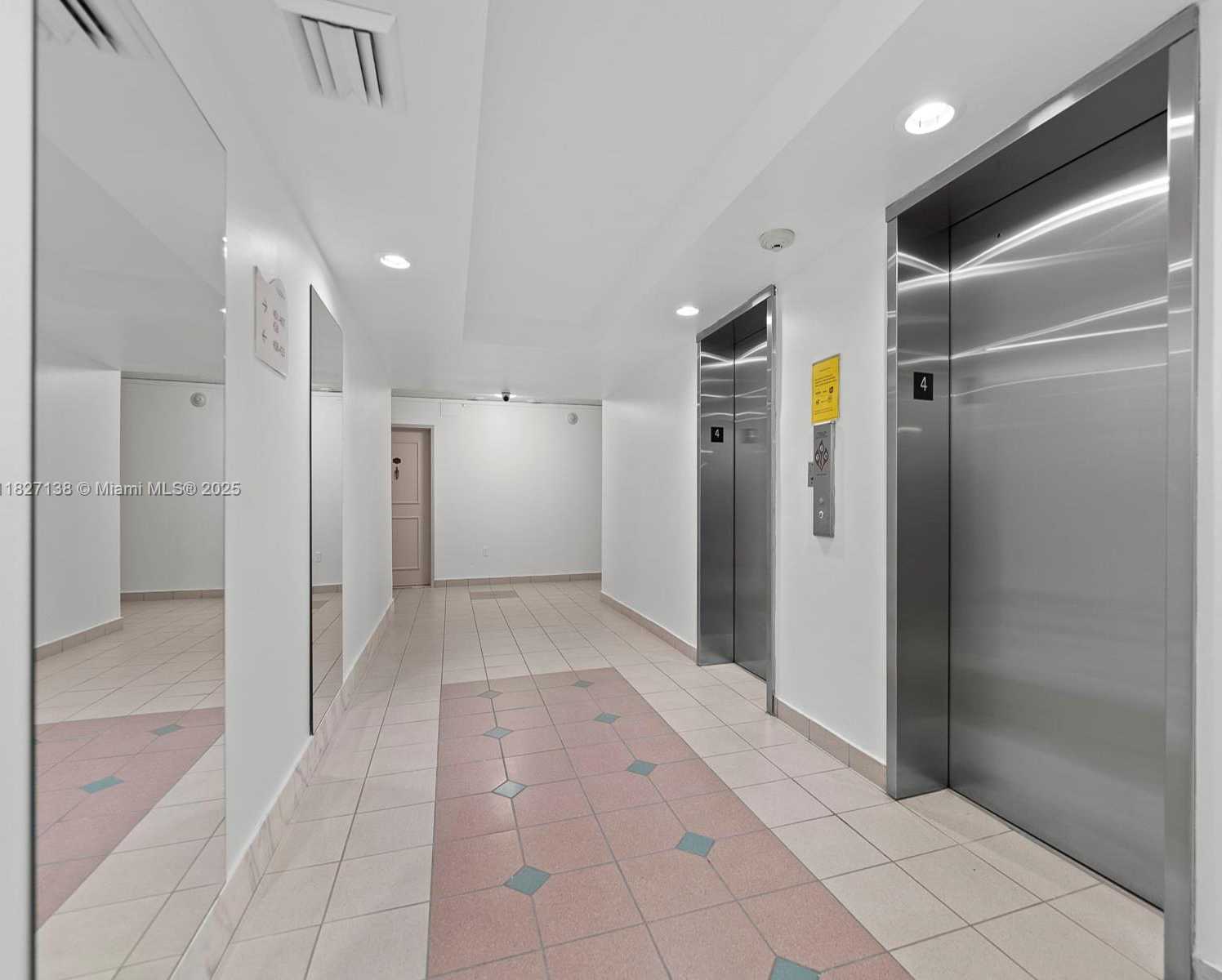Small Image of 401 OCEAN DR #403, Miami Beach Number 17