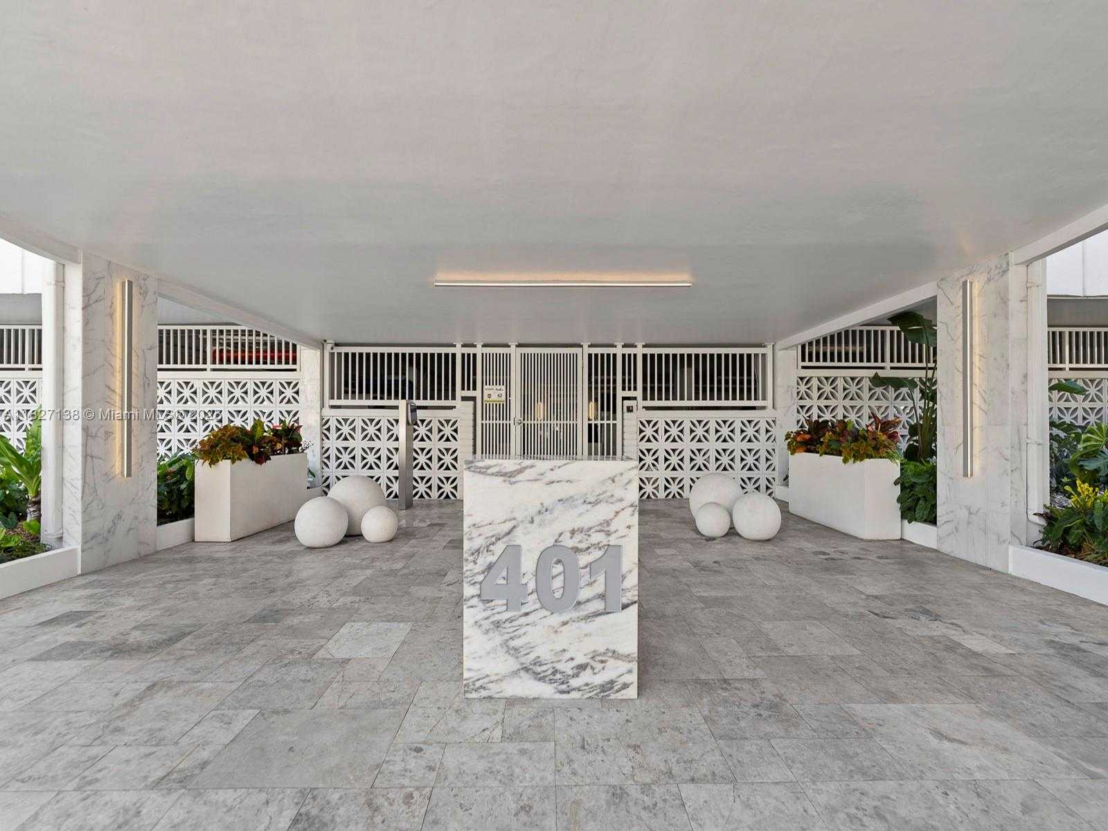 Small Image of 401 OCEAN DR #403, Miami Beach Number 22