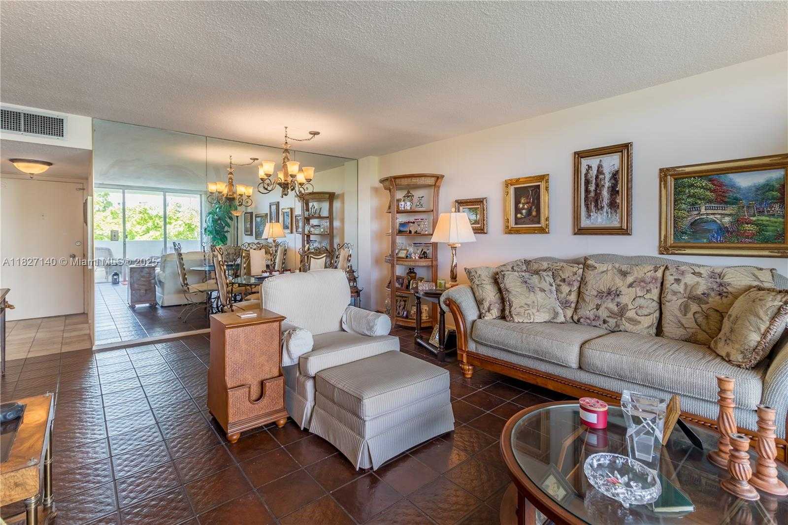 Small Image of 5 ISLAND AVE #6A, Miami Beach Number 11
