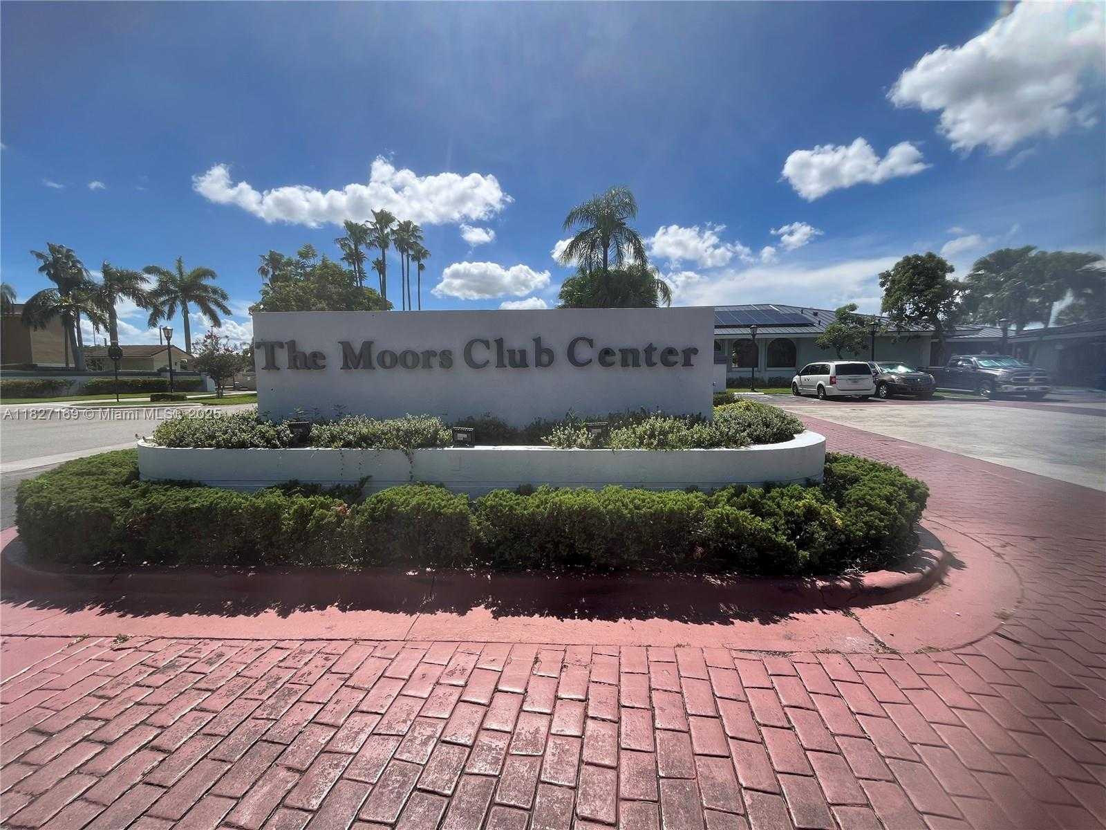 Small Image of 6298 NORTH WEST 170TH LN, Hialeah Number 20