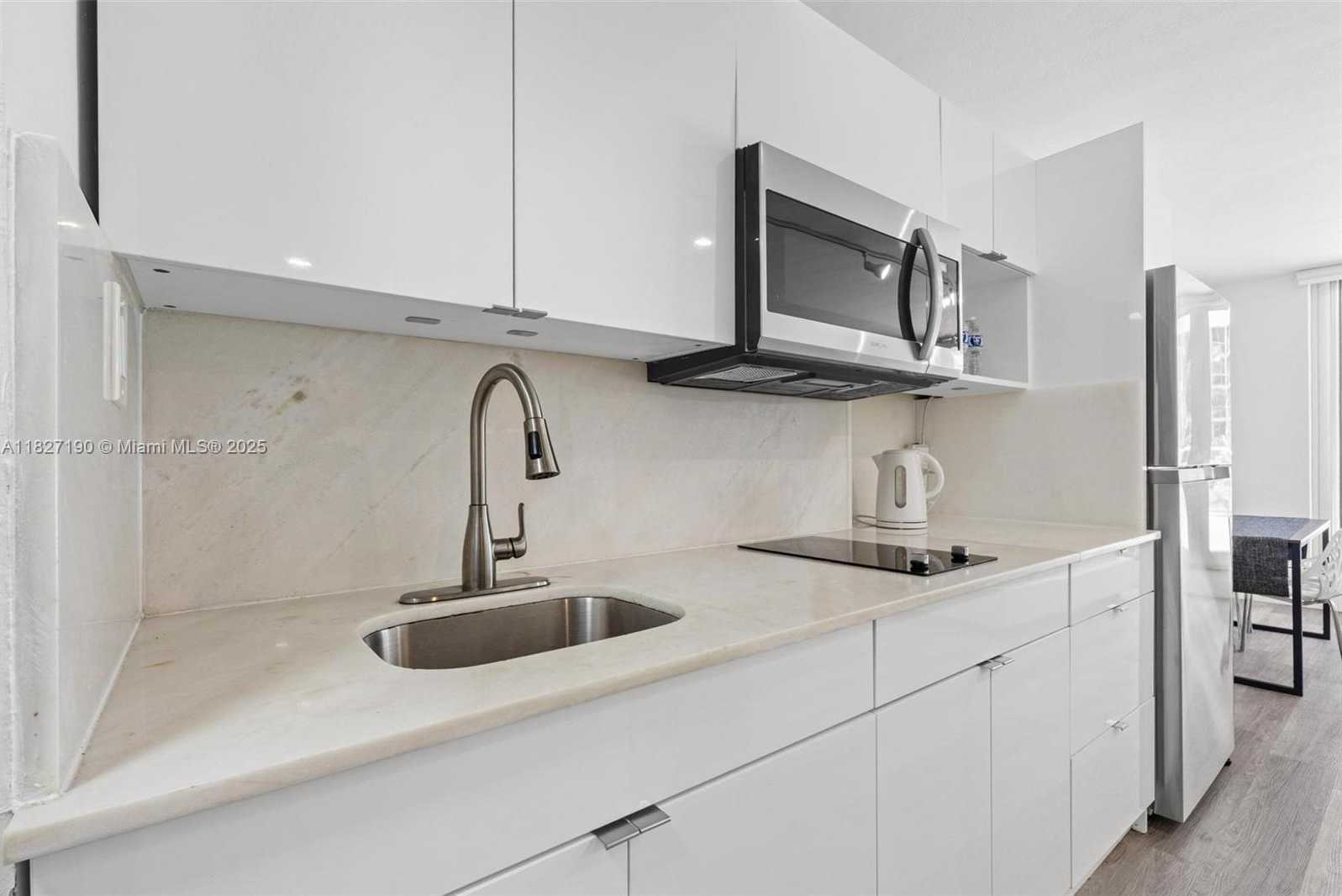 Small Image of 19201 COLLINS AVE #124, Sunny Isles Beach Number 19