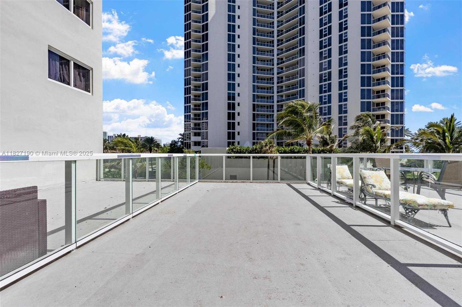 Small Image of 19201 COLLINS AVE #124, Sunny Isles Beach Number 20