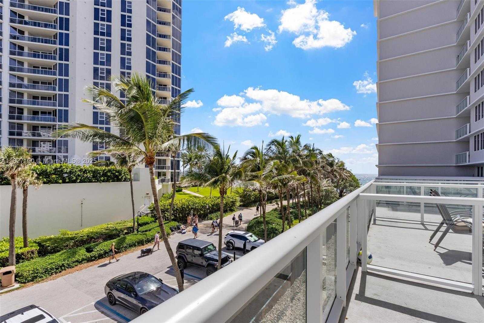 Small Image of 19201 COLLINS AVE #124, Sunny Isles Beach Number 23