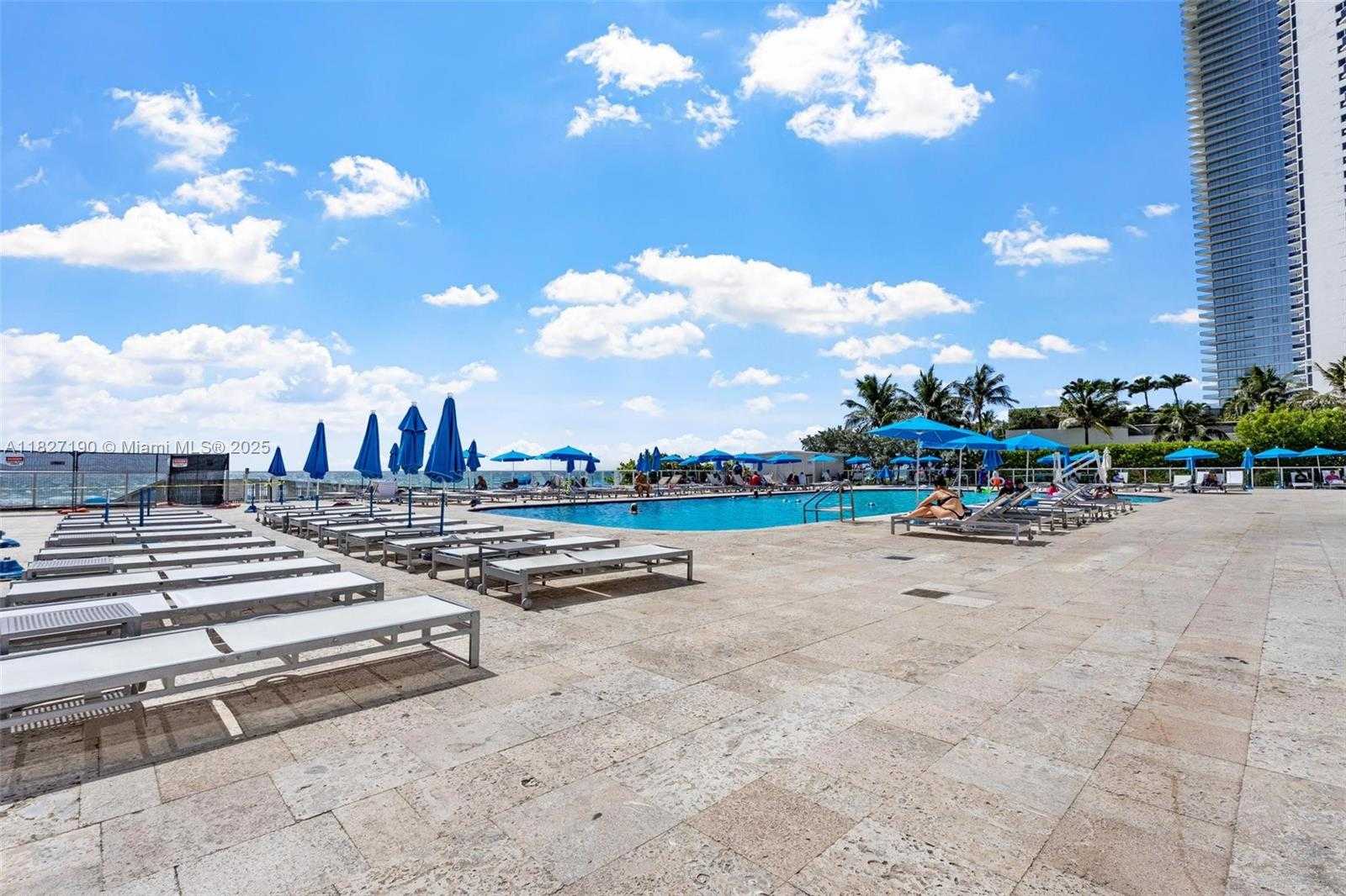 Small Image of 19201 COLLINS AVE #124, Sunny Isles Beach Number 37