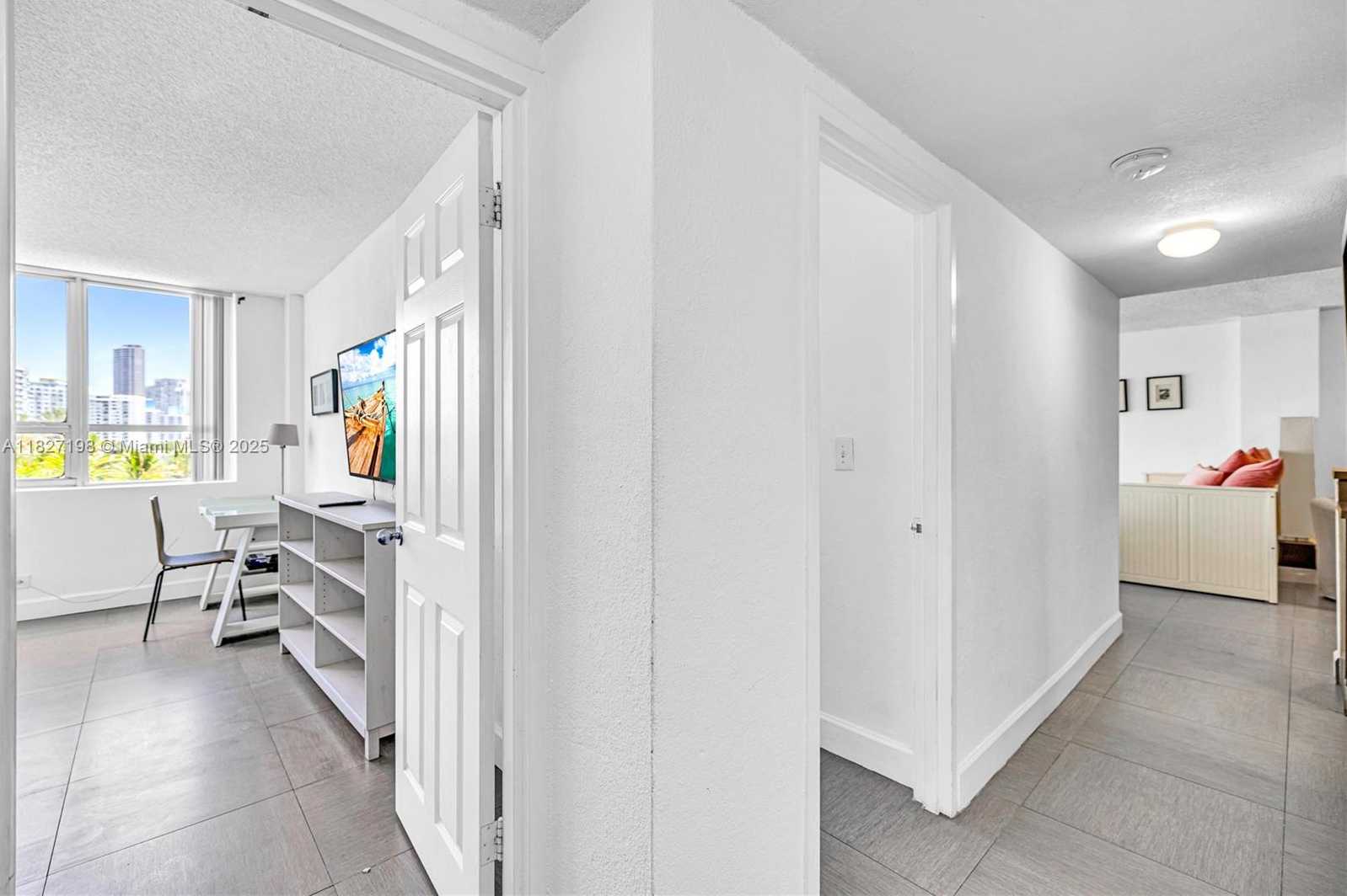 Small Image of 1500 BAY RD #434S, Miami Beach Number 24