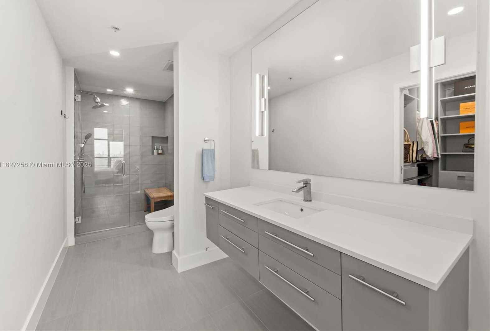 Small Image of 3301 NORTH EAST 1ST AVE #H2412, Miami Number 9