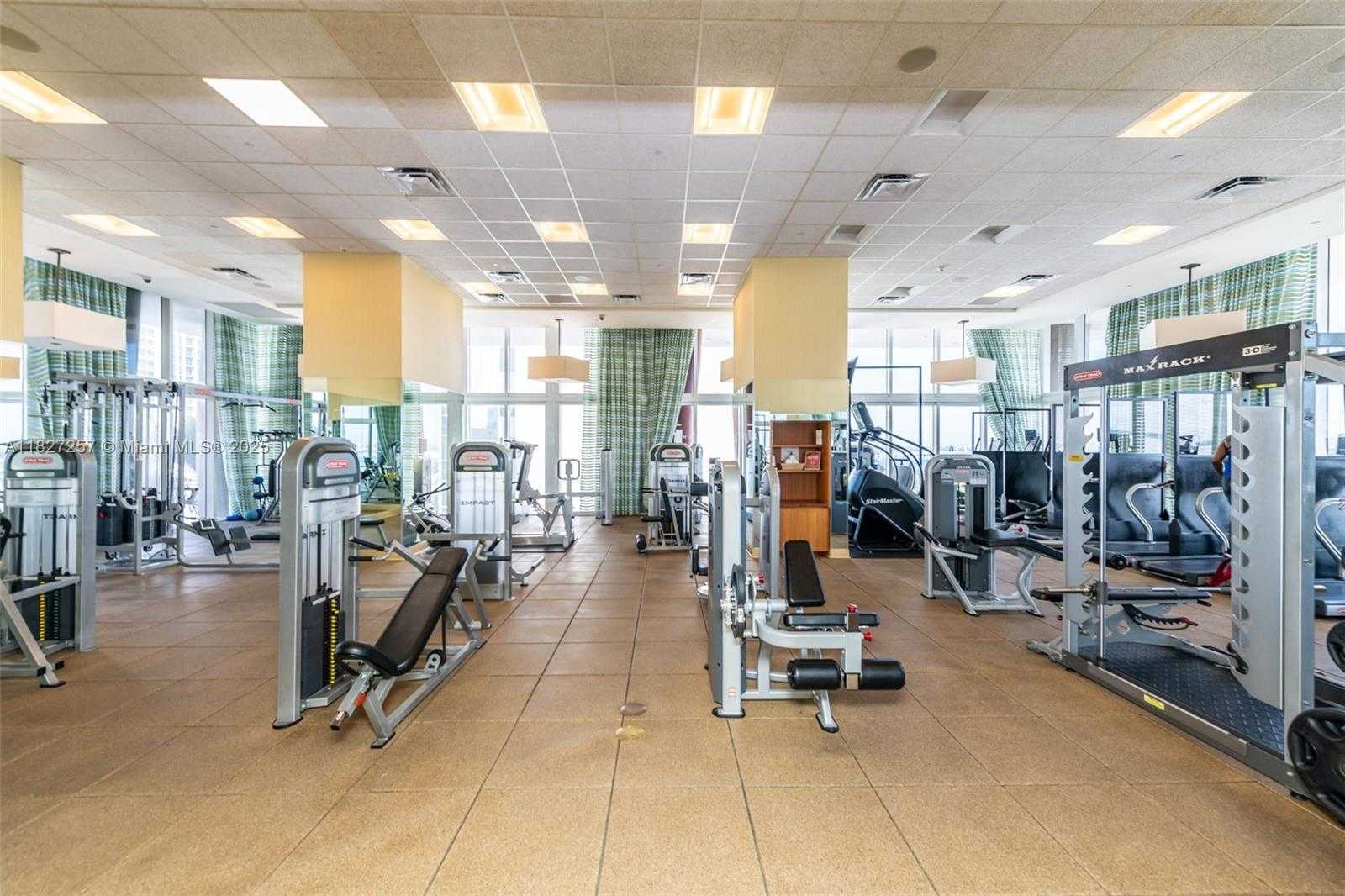 Small Image of 50 BISCAYNE BLVD #3605, Miami Number 19