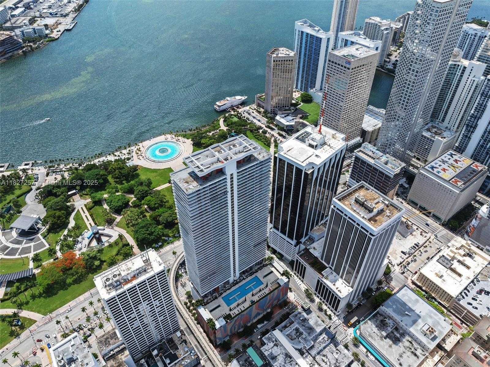 Small Image of 50 BISCAYNE BLVD #3605, Miami Number 30
