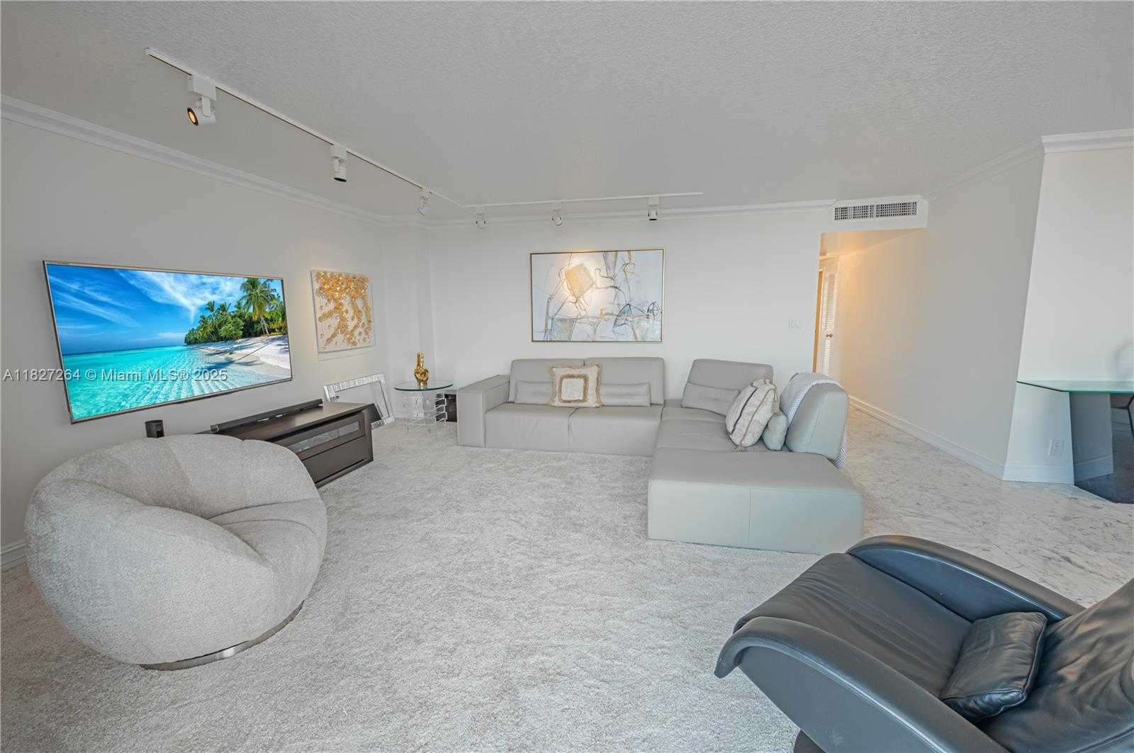 Small Image of 2030 SOUTH OCEAN DR #2126, Hallandale Beach Number 21