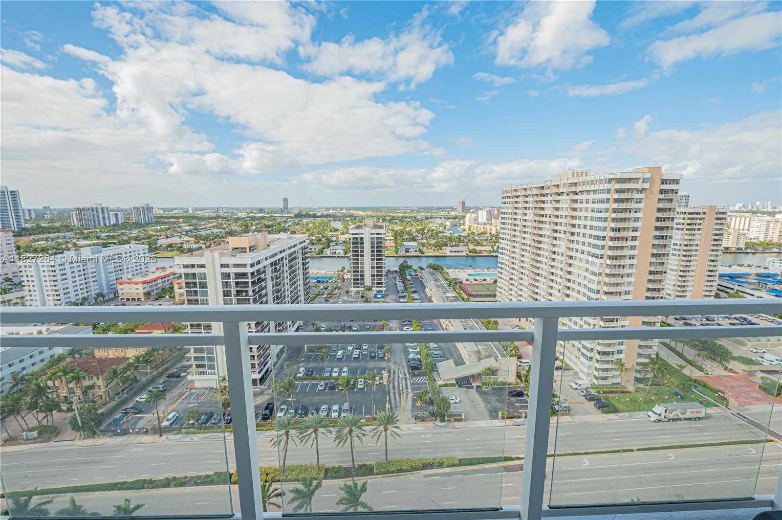 Small Image of 2030 SOUTH OCEAN DR #2126, Hallandale Beach Number 4