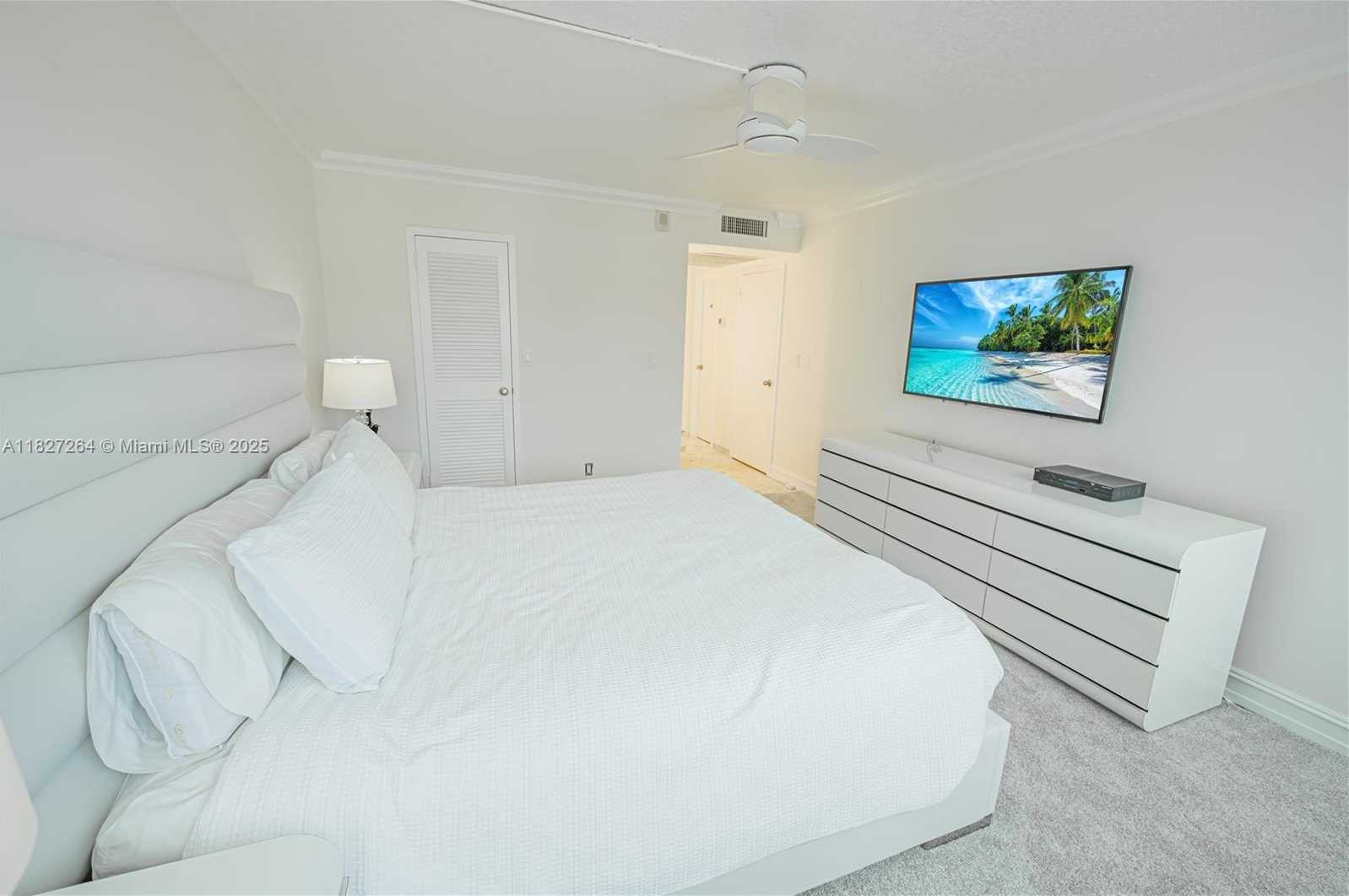 Small Image of 2030 SOUTH OCEAN DR #2126, Hallandale Beach Number 42