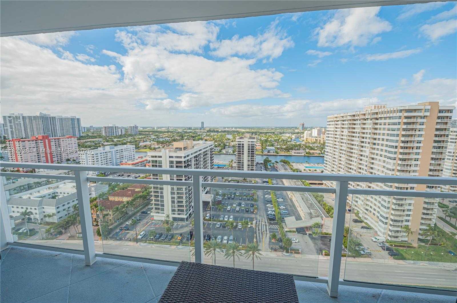Small Image of 2030 SOUTH OCEAN DR #2126, Hallandale Beach Number 6