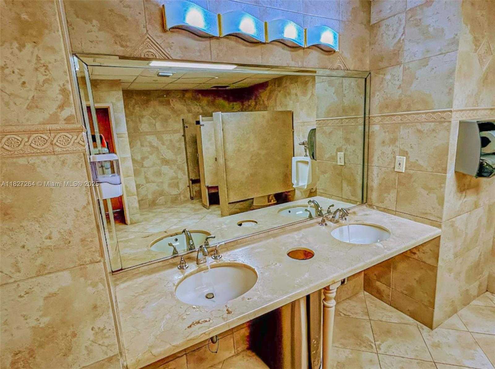 Small Image of 2030 SOUTH OCEAN DR #2126, Hallandale Beach Number 81
