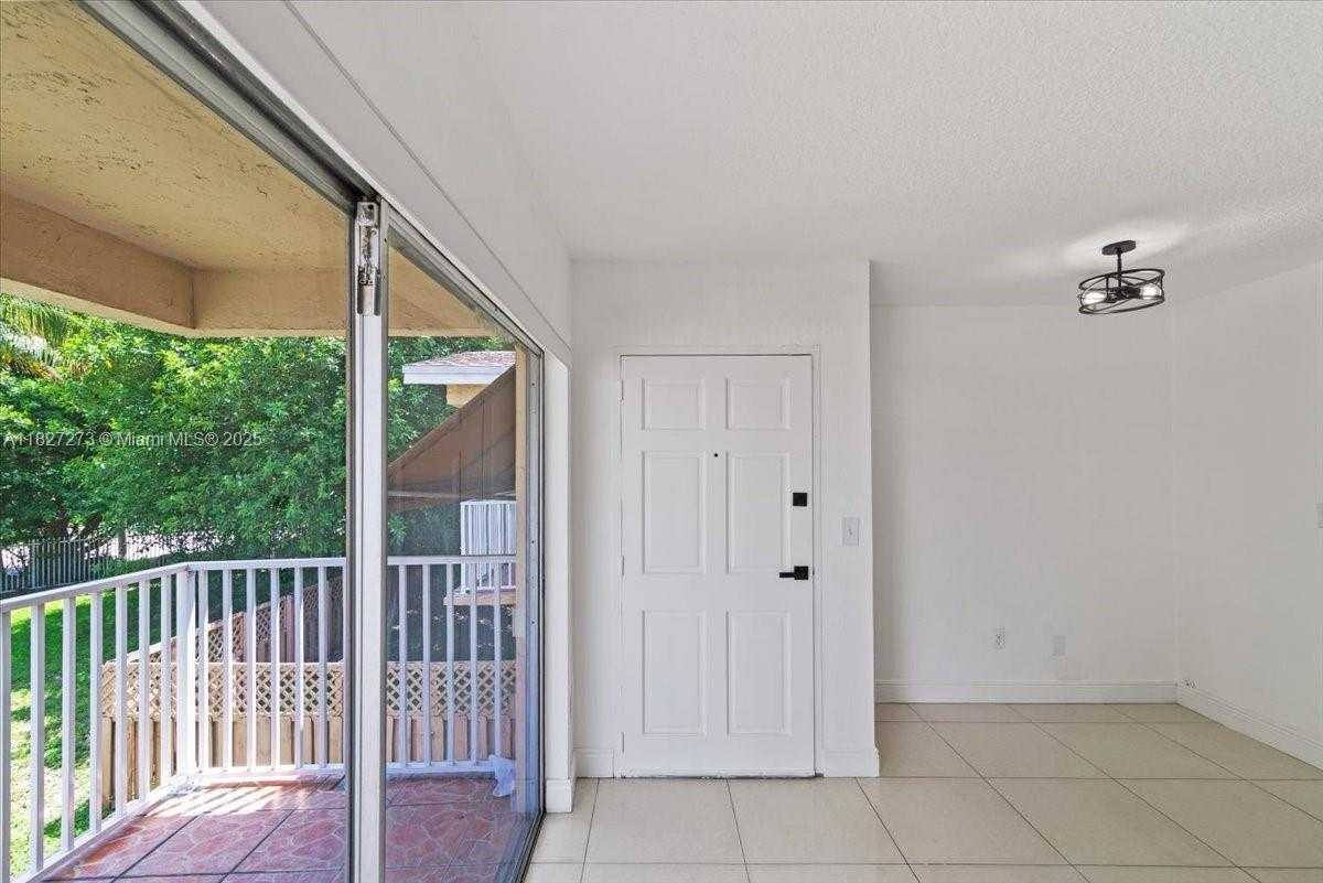 Small Image of 4110 NORTH WEST 79TH AVE #2C, Doral Number 11