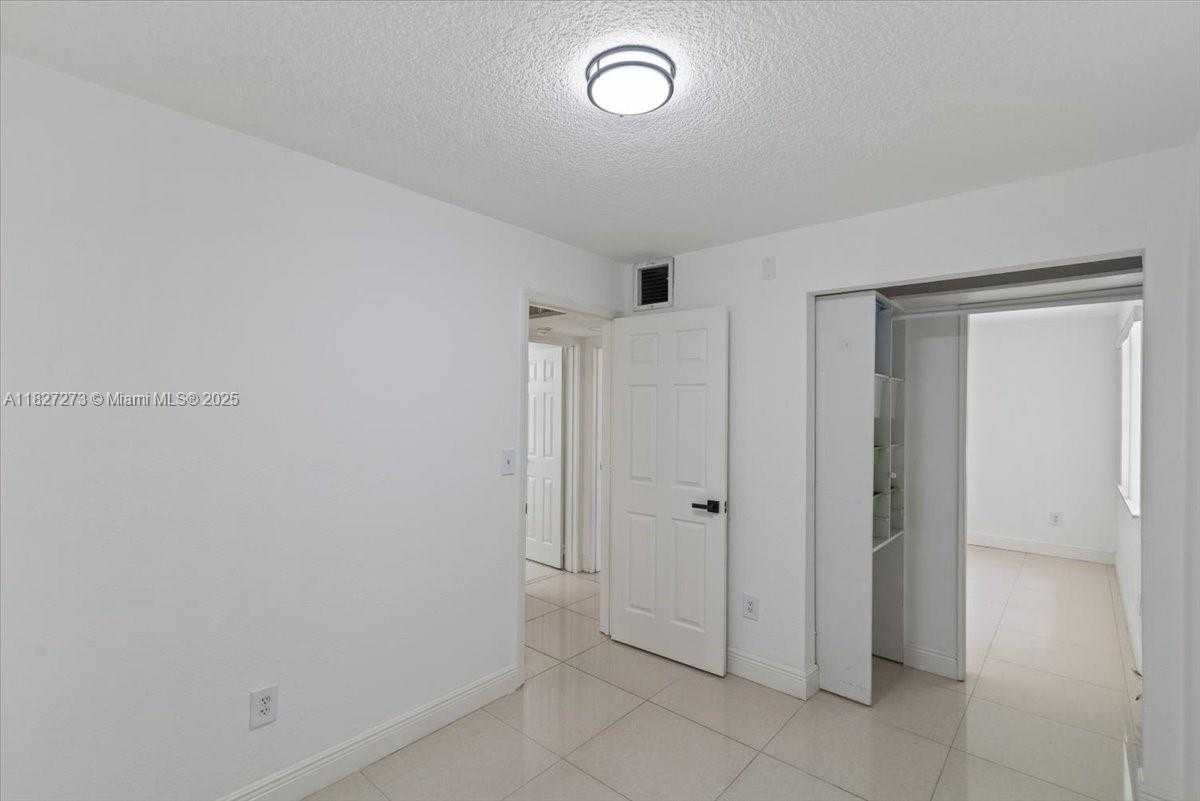 Small Image of 4110 NORTH WEST 79TH AVE #2C, Doral Number 13