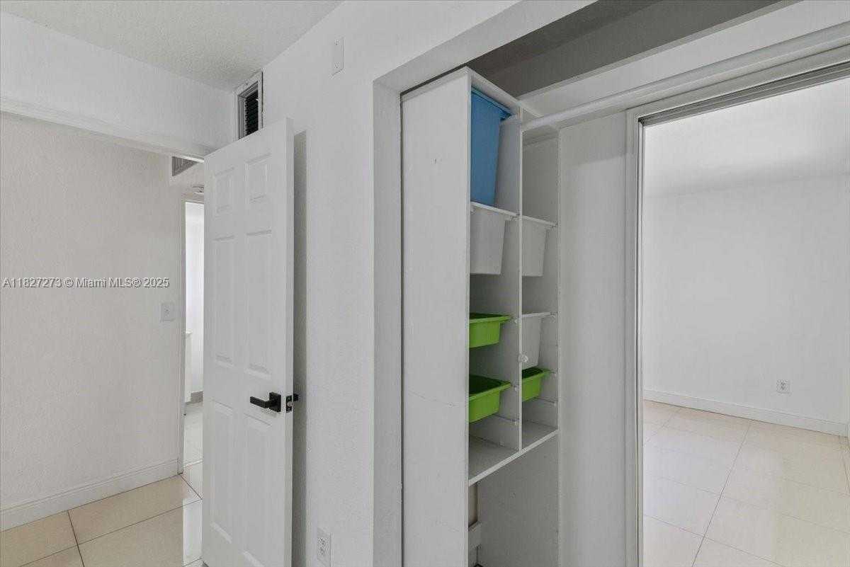 Small Image of 4110 NORTH WEST 79TH AVE #2C, Doral Number 14