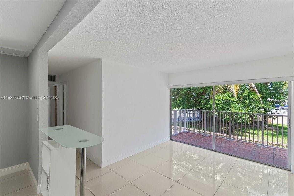Small Image of 4110 NORTH WEST 79TH AVE #2C, Doral Number 9