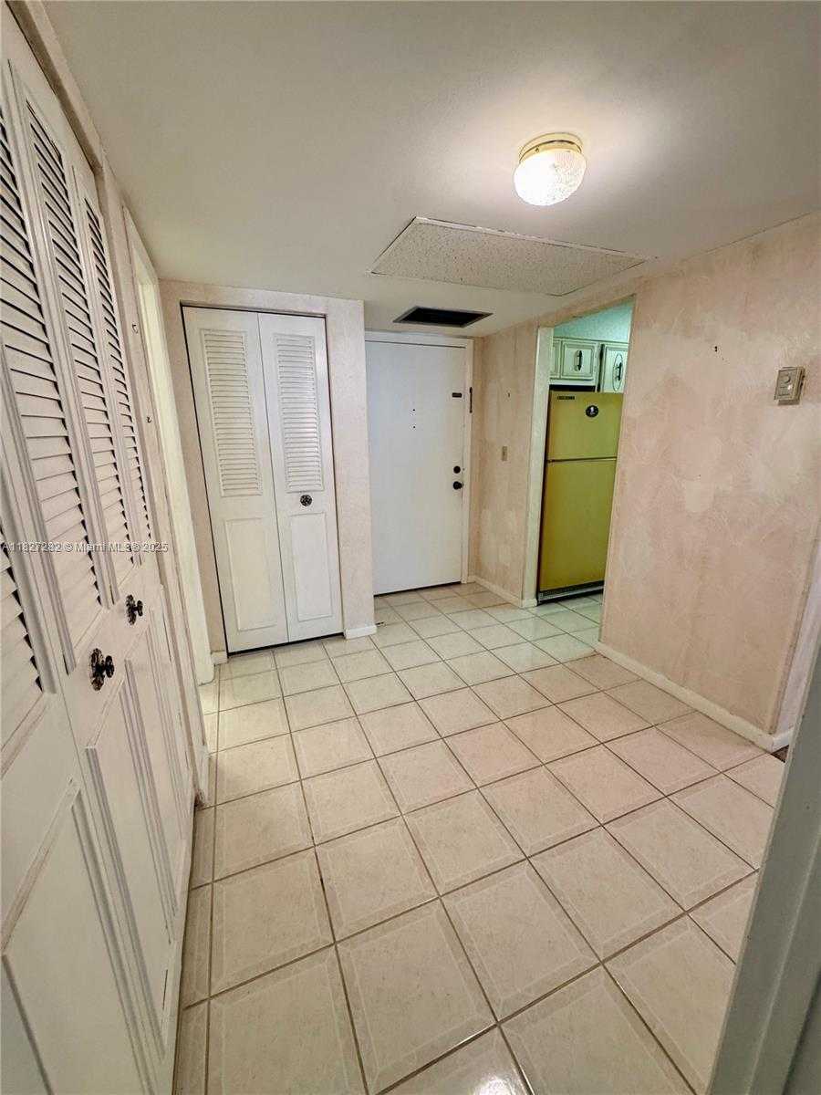 Small Image of 5641 SOUTH WEST 2ND CT #210, Margate Number 13